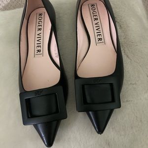 Roger Vivier Gommettine Ballet Flats